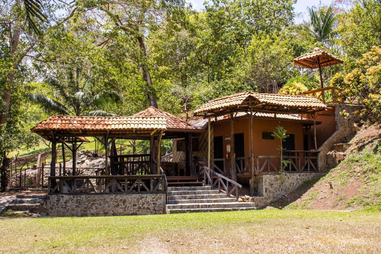 Hotel Poza Blanca Lodge San Mateo 외부 사진